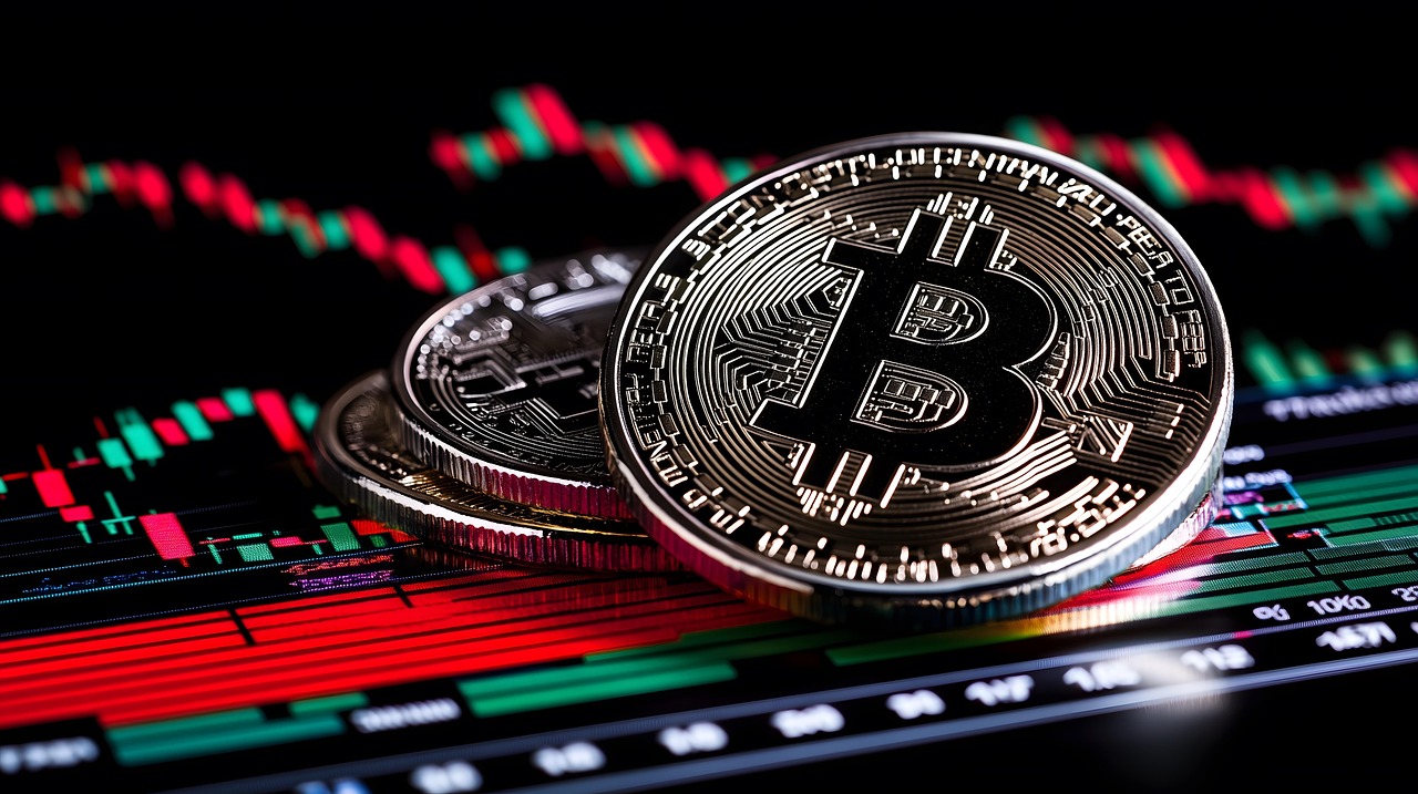 以太坊巨鲸投降！6.5万枚ETH做多仓位昨晚已近全数止损